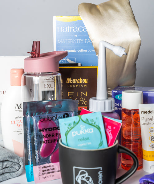 Mammaboxen Premium öppen – noggrant utvalda produkter för kropp och återhämtning